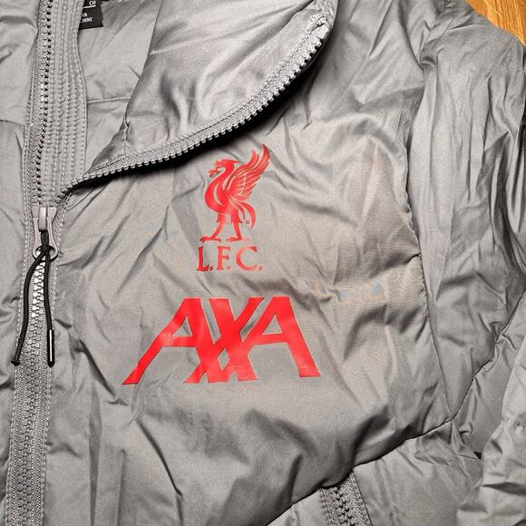 Nike Liverpool FC AXA Down Puffer Jacket Gray Red Logo Small - Picture 2 of 6